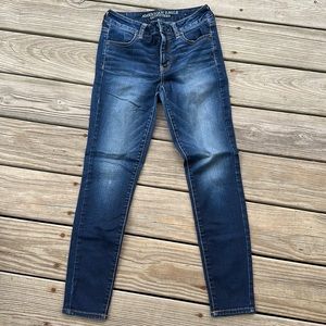 American eagle blue jeans high rise skinny jeans size 4